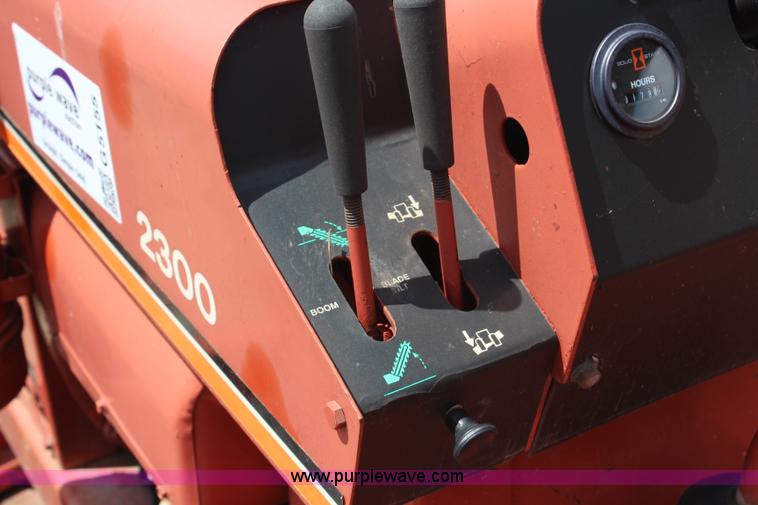 image for item G5155 Ditch Witch 2300 trencher