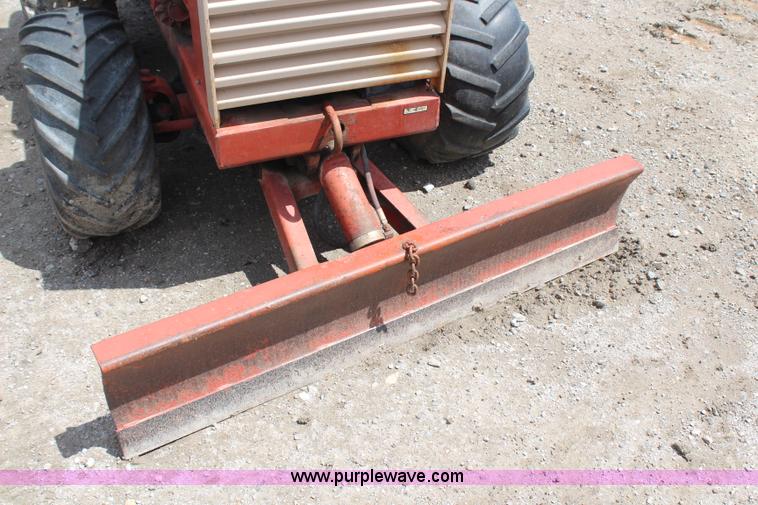 image for item G5155 Ditch Witch 2300 trencher