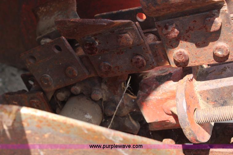 image for item G5155 Ditch Witch 2300 trencher