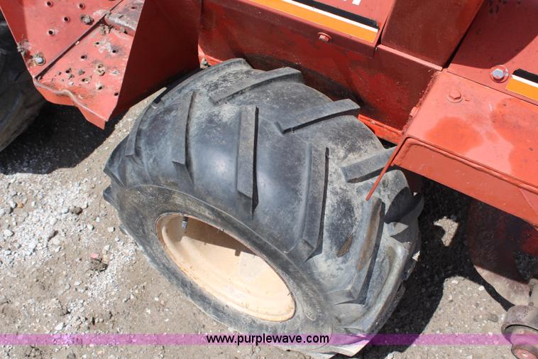 image for item G5155 Ditch Witch 2300 trencher