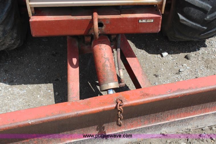 image for item G5155 Ditch Witch 2300 trencher