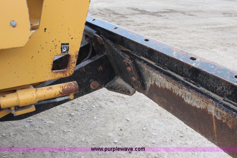image for item G5159 2003 Vermeer V8550A trencher