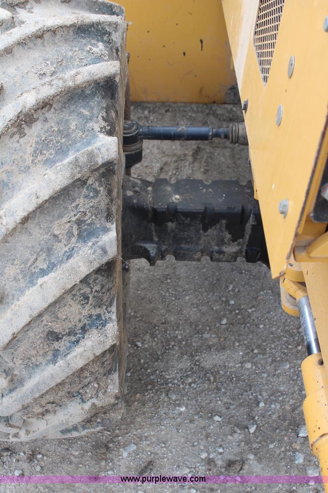 image for item G5159 2003 Vermeer V8550A trencher