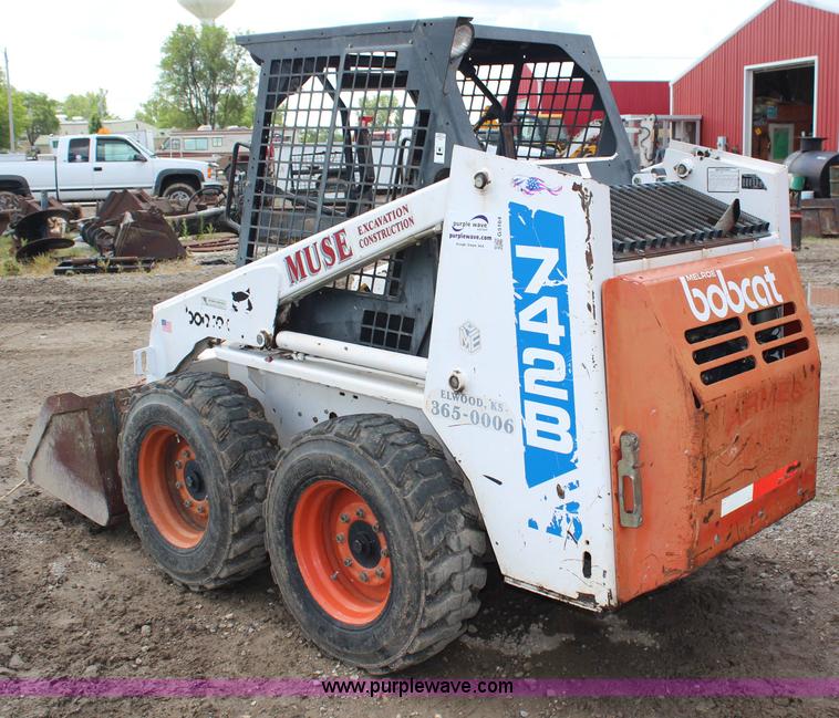 image for item G5164 1994 Bobcat 742B skid steer