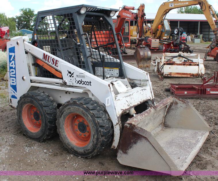 image for item G5164 1994 Bobcat 742B skid steer