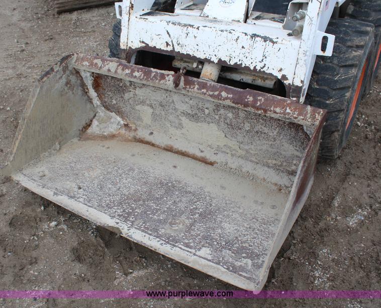 image for item G5164 1994 Bobcat 742B skid steer