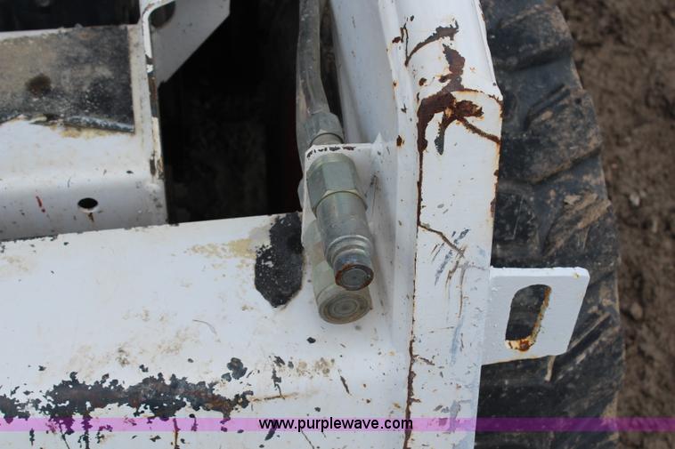 image for item G5164 1994 Bobcat 742B skid steer