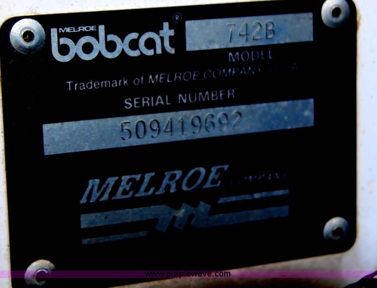 image for item G5164 1994 Bobcat 742B skid steer