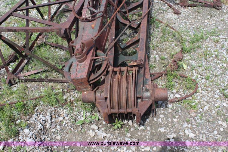 image for item G5165 Bucyrus Erie 11B crane