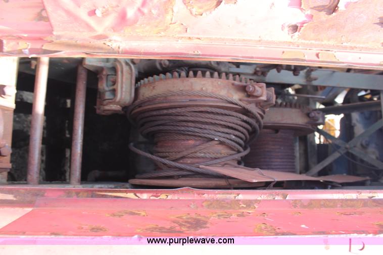 image for item G5165 Bucyrus Erie 11B crane