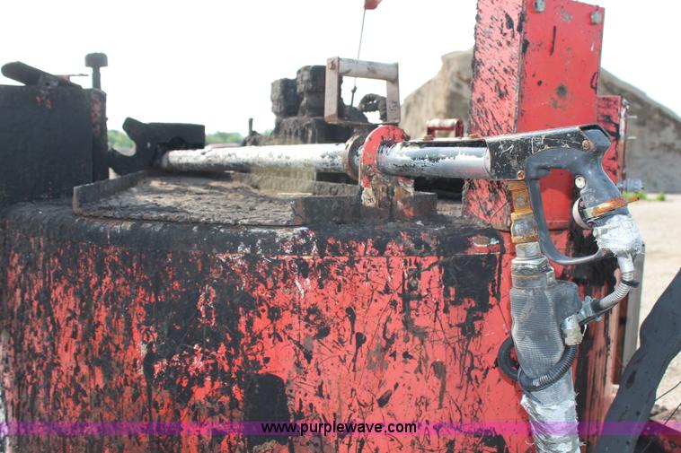 image for item G5237 1998 Craft Co SS250 tar melting pot