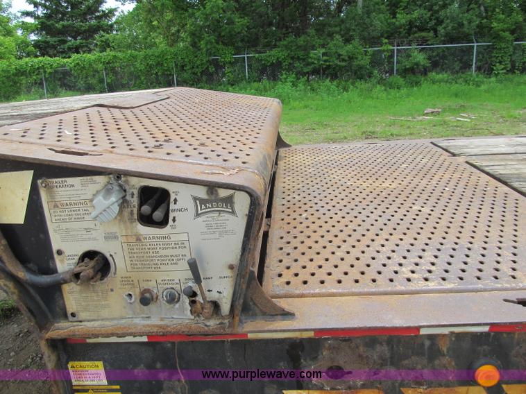 image for item G8684 2006 Landoll 930B trailer