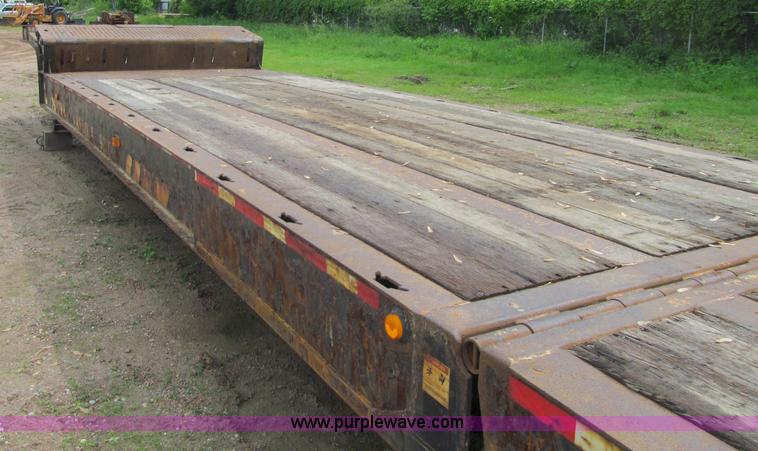 image for item G8684 2006 Landoll 930B trailer