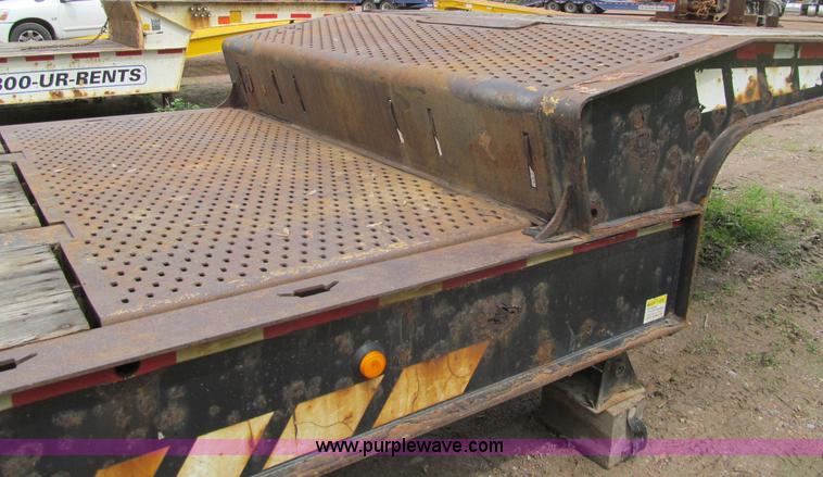 image for item G8684 2006 Landoll 930B trailer