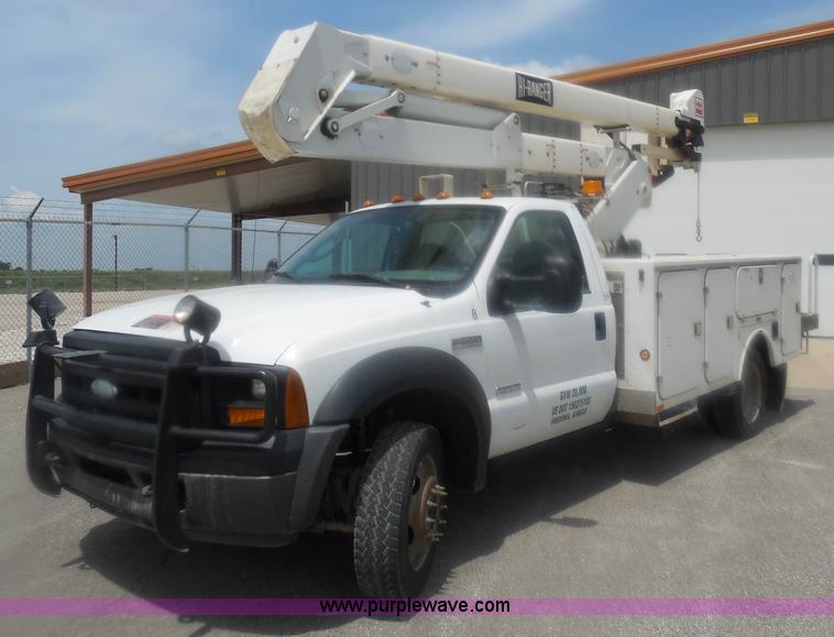 image for item H3116 2007 Ford F550 XL Super Duty service truck