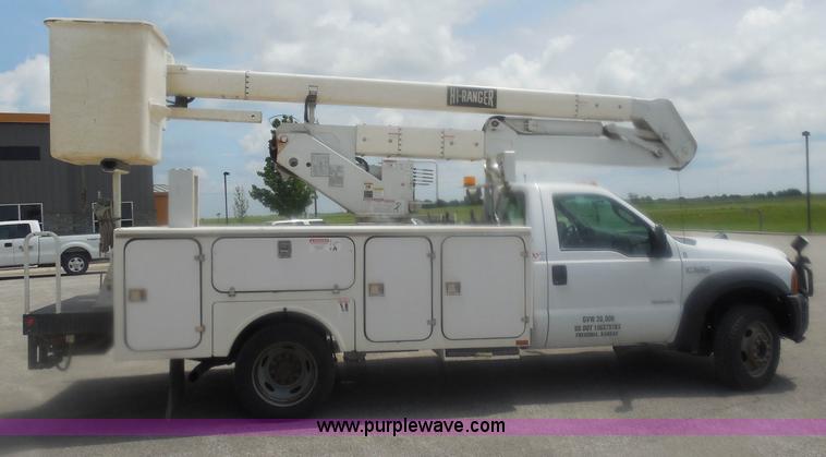 image for item H3116 2007 Ford F550 XL Super Duty service truck