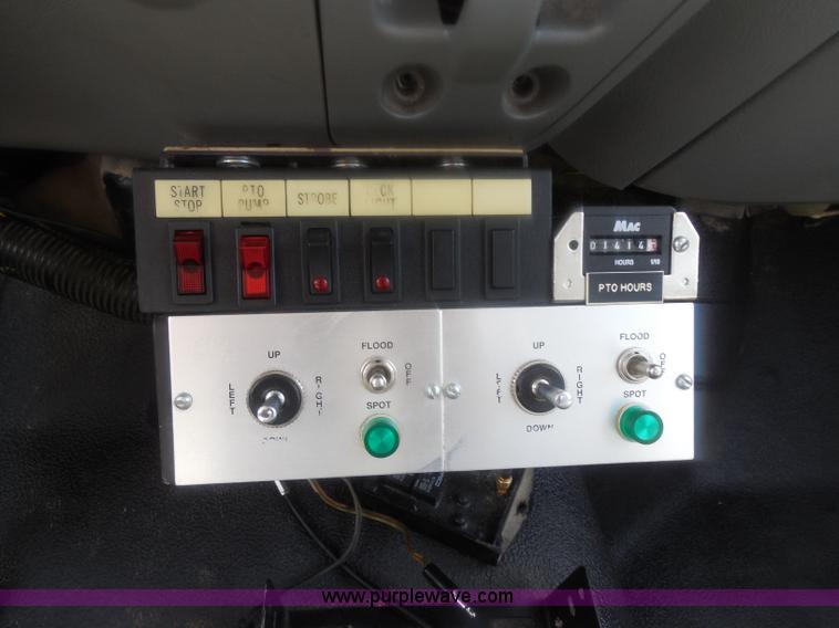 image for item H3116 2007 Ford F550 XL Super Duty service truck