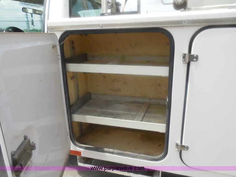 image for item H3116 2007 Ford F550 XL Super Duty service truck