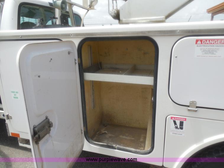 image for item H3116 2007 Ford F550 XL Super Duty service truck