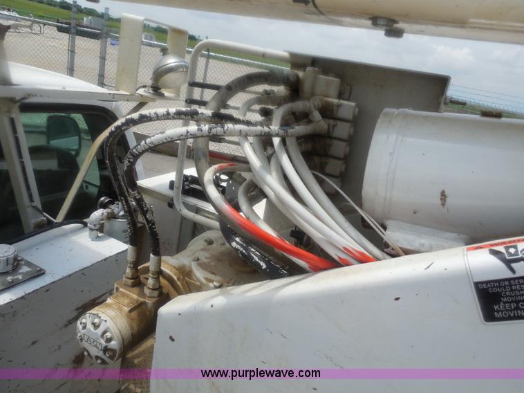 image for item H3116 2007 Ford F550 XL Super Duty service truck