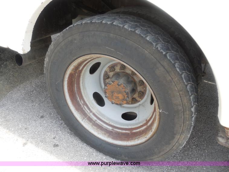 image for item H3116 2007 Ford F550 XL Super Duty service truck