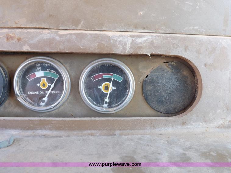 image for item H7107 1978 Caterpillar D7G dozer