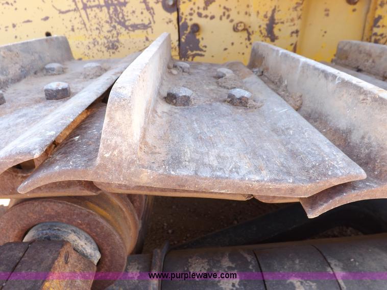 image for item H7107 1978 Caterpillar D7G dozer