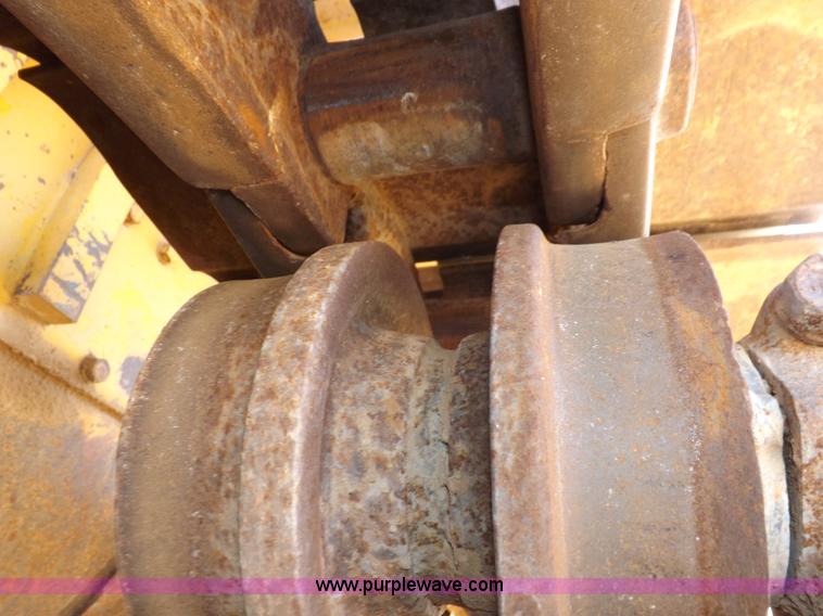 image for item H7107 1978 Caterpillar D7G dozer