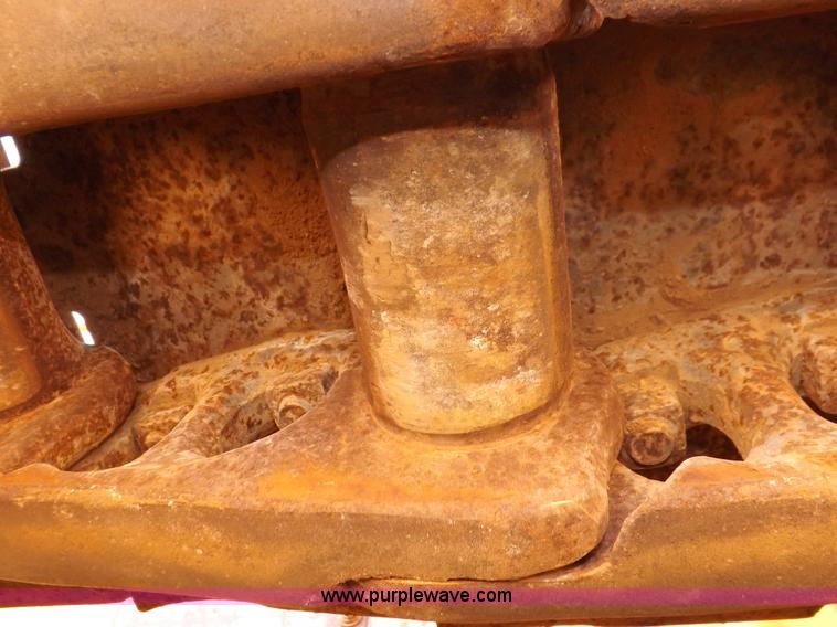 image for item H7107 1978 Caterpillar D7G dozer
