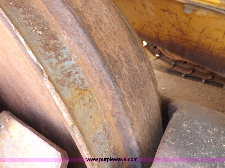 image for item H7107 1978 Caterpillar D7G dozer