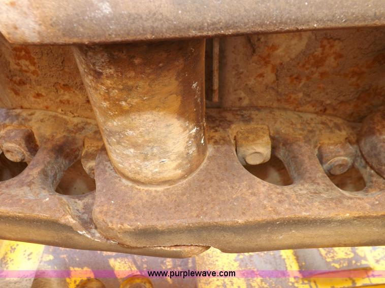 image for item H7107 1978 Caterpillar D7G dozer