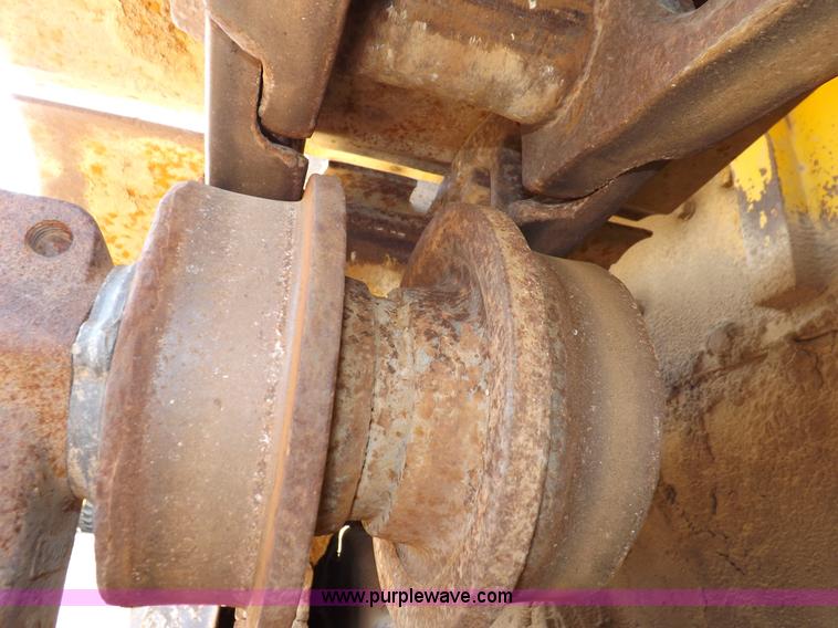 image for item H7107 1978 Caterpillar D7G dozer