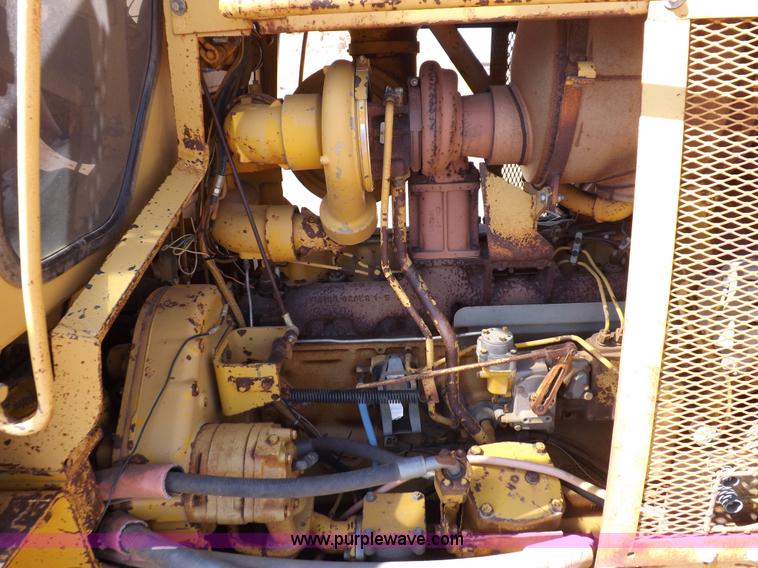 image for item H7107 1978 Caterpillar D7G dozer