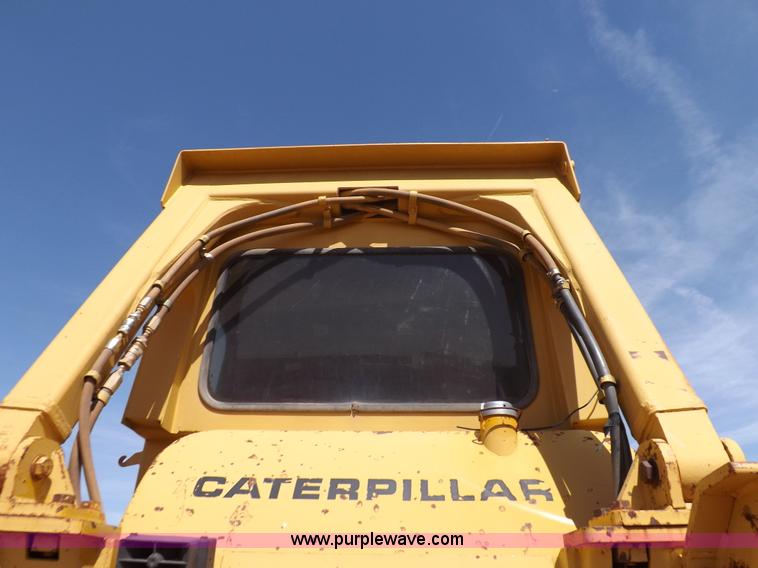 image for item H7107 1978 Caterpillar D7G dozer