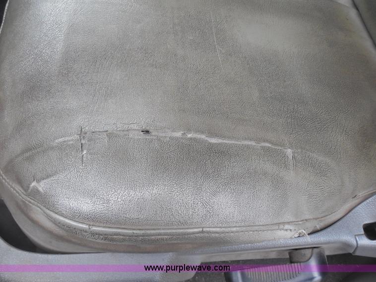 image for item I1000 2008 Dodge Ram 1500 Quad Cab pickup truck