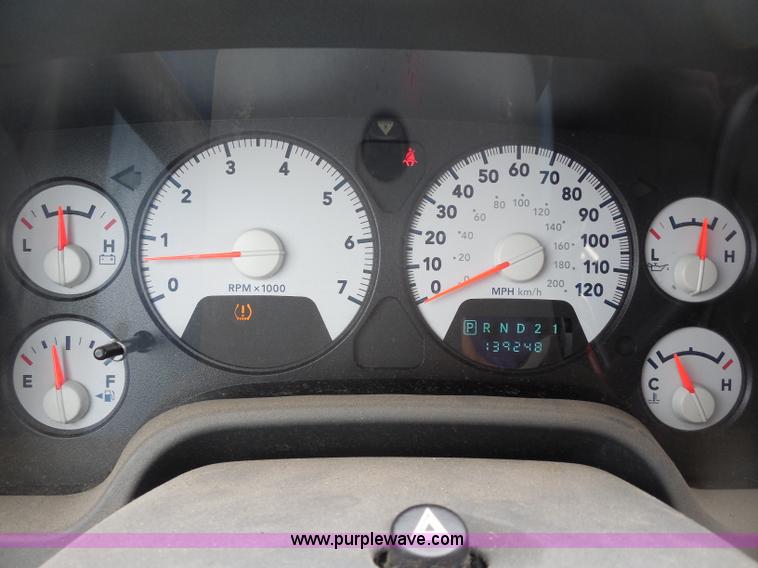 image for item I1000 2008 Dodge Ram 1500 Quad Cab pickup truck