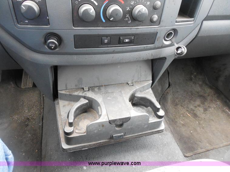 image for item I1000 2008 Dodge Ram 1500 Quad Cab pickup truck