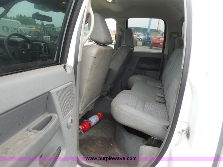 image for item I1000 2008 Dodge Ram 1500 Quad Cab pickup truck