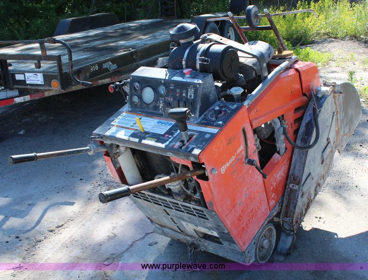 image for item X9344 2010 Husqvarna FS4800D36 pavement saw