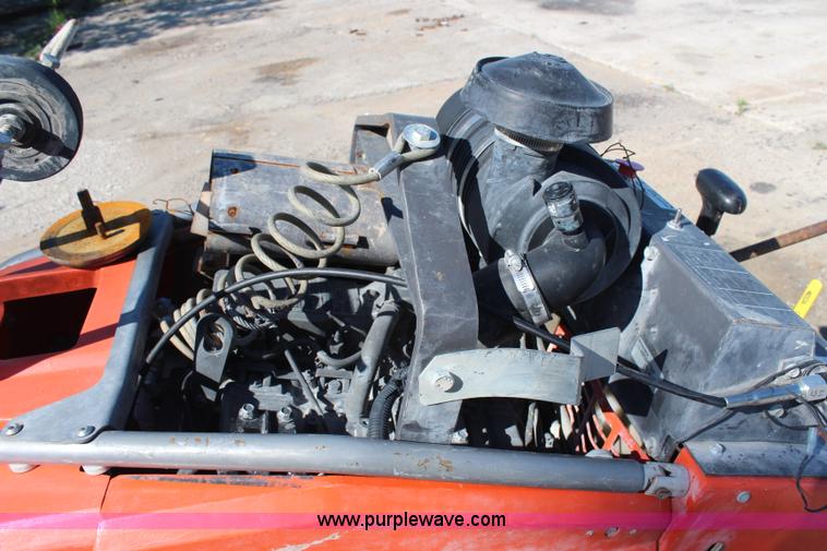 image for item X9344 2010 Husqvarna FS4800D36 pavement saw