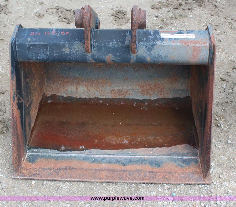 image for item X9369 WB 36" backhoe bucket