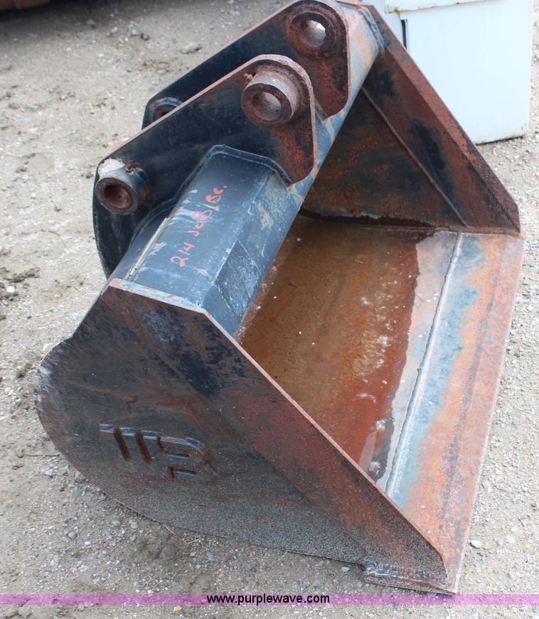 image for item X9369 WB 36" backhoe bucket