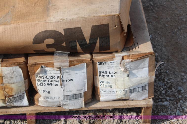 image for item X9401 3M patterned cold plastic stripping material