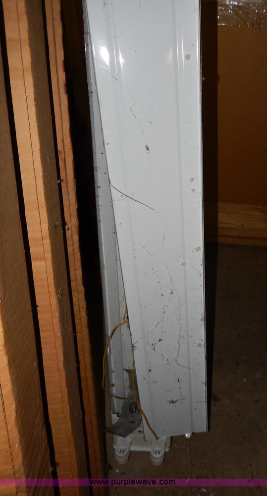 image for item AA9301 (4) strip lights