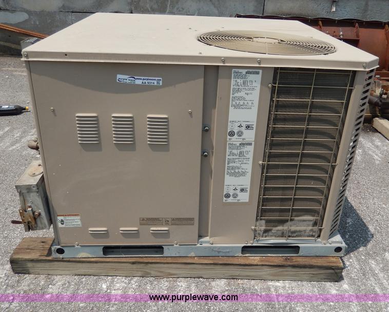 image for item AA9314 York AC/heat unit