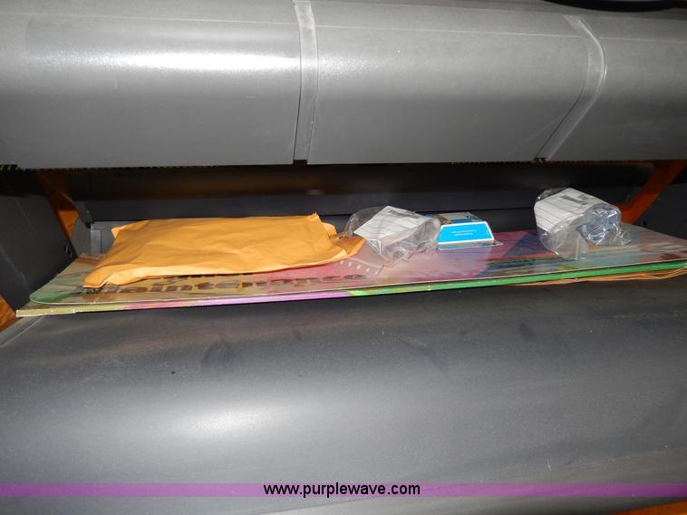 image for item AA9316 HP Designjet 800PS scanner/plotter