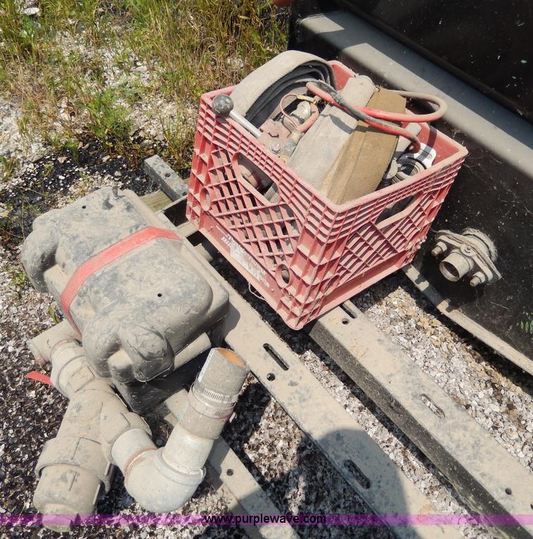 image for item AA9320 300 gallon metal tank