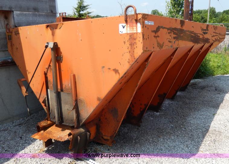 image for item AA9325 Swenson spreader