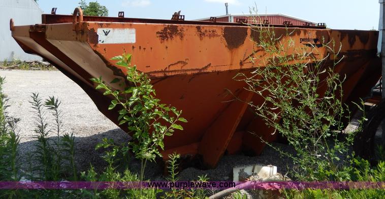 image for item AA9325 Swenson spreader