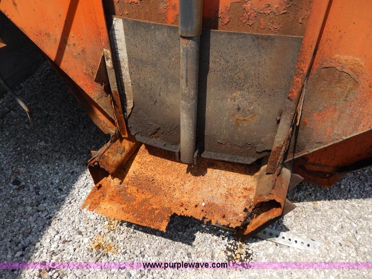 image for item AA9325 Swenson spreader